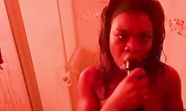 Ebony College Girl Masturbates With Dildo In Shower