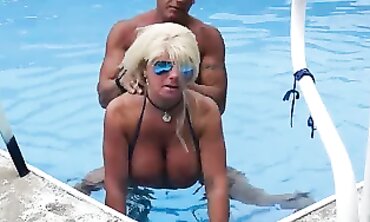 Hot Italian Housewife Scandalously Fucked in Motel Pool
