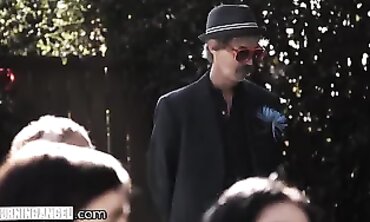 Marley Brinx Seduces a DILF for an Outdoor Hardcore Fuck