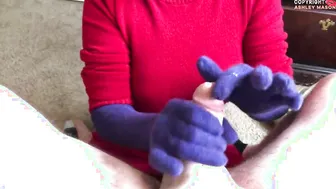 Mommy's Purple Mittens: Big Tits Handjob & Cumshot