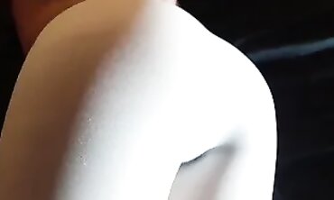 Laura's Mind Blown Booty - Cam Girl Turned Porn Star Reveals Her First Scene