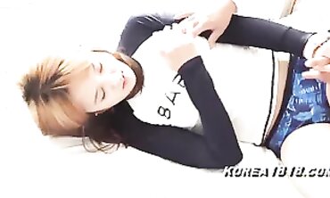 Korean MILF Craves For A Hardcore Sexual Adventure