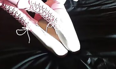 Laura's Steamy Hardcore Camgirl Fucktape