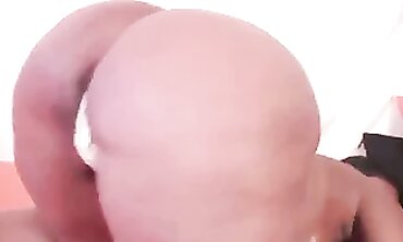 Latoya Showcases Her Big Black Ass
