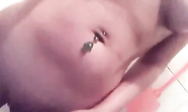 Pussy Rubia's Freaky Bathroom DP & Fisting