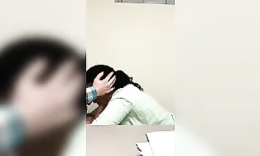 Hot MILF Sucks Her Colleague in Office Instead of Doing Work
