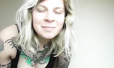 Blonde Amateur With Big Tits Farts While Masturbating