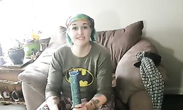 Seattle Ganja Goddess Bound in Stretch Pants