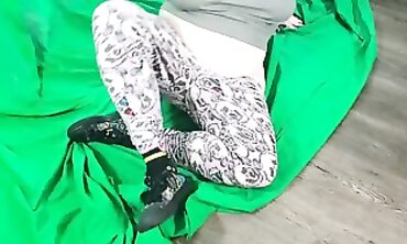 Seattle Ganja Goddess Bound in Stretch Pants