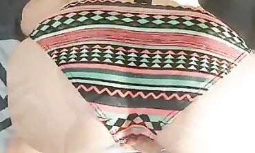 Blonde Juicy Babe Masturbates Her Big Ass And Gets A Creamy Orgasm