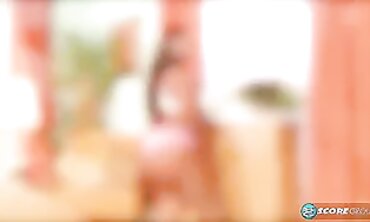 MZ BACKSIDE - Curvy Black Girl Fucks Her Way To The Top