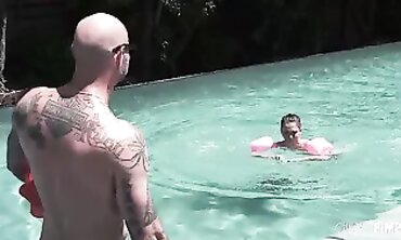 Petite Brooke Haze Gets Hardcore Outdoor Sex With Cyrus King