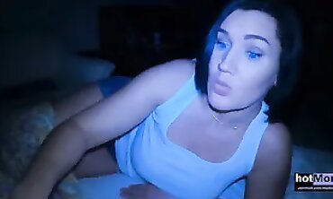 awake Beauty's Secret Diary - A Night With The Vampire