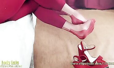Lulu's Crimson High Heel Shoeplay