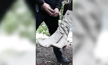 Street Milf Lets Stranger Cum on Her Feet