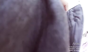 Guy Plumbs a Stranger Bimbo on the Beach