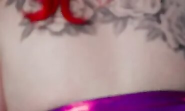 Scarlet Lavey and April Flores Share a Curvy Lesbian Encounter