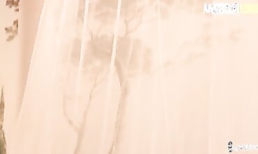 Tania Smooch: Bitchy French MILF Gets Double Penetrated