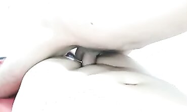 لي عاوز ينيك مراتي معاي يطلب بالتعليق