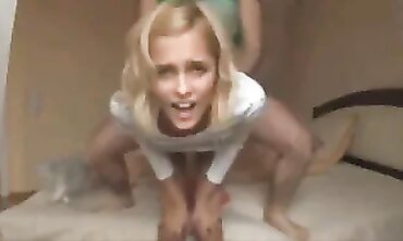 Hot Babe with Big Tits and Ass Gets Deep Throat Blowjob