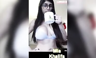 Mia Khalifa Showcases Her Big Tits In A Steamy Public Shower