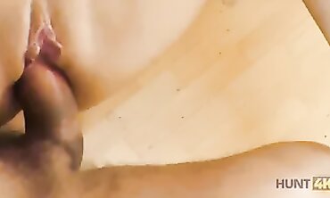 Vinna Reed: Petite Blonde Amateur Sells Her Pink Hole for Cash