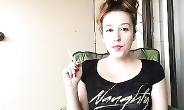 Hot Babe Teasing & Sensually Fucks Her Boyfriend's Big Dick Outside in Public