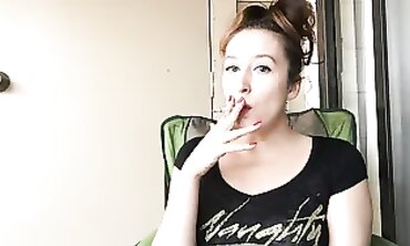 Hot Babe Teasing & Sensually Fucks Her Boyfriend's Big Dick Outside in Public