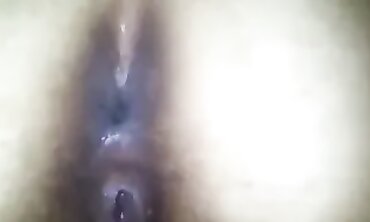 Nishawari Gets Intense Fingering Until She Squirts