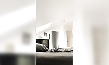 Passion MILF Masturbates With Vibrator Before Work
