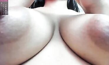 Colombian Nikoll Leaks Milk From Her Huge Nipples