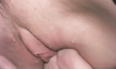 Die Schwester meiner Freundin wird hart gefickt
