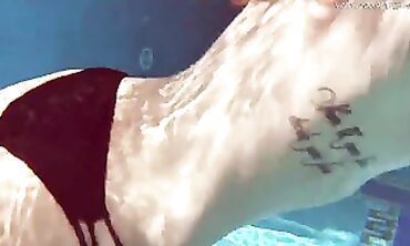 Euro Babe Tiffany Taylor Swimming Pool Masturbation Adventure