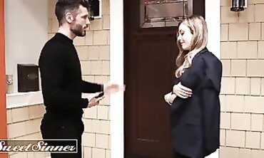 Vanna Bardot Gets Fucked Hard By Camper Wylde