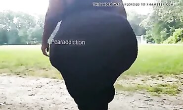 Huge African Ass On A Ramble