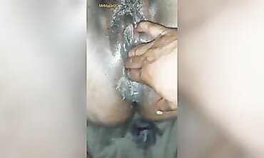 POV Ebony MILF Fingering and Fisting