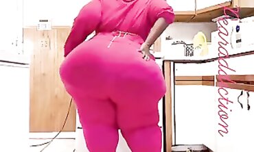 African BBW Booty Jerk Off Instructions