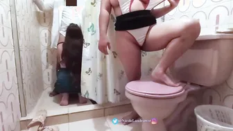 Czech Nurse Catches Doctor and Patient in Clinic Bathroom