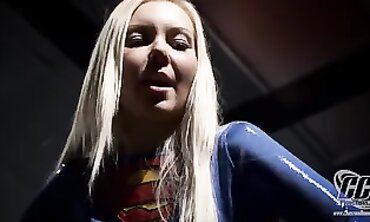 Wonderwoman Cosplay Brunette with Big Tits in Hot Lesbian Fetish Scene