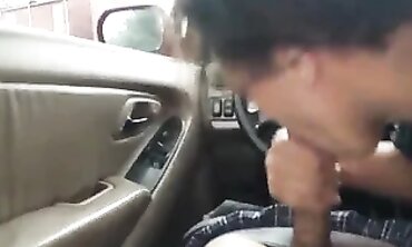 Ebony Topless Beauty Enjoys BBC Action In A Vehicle