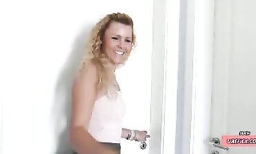 AcodY & Bibixxx: Cougar's First Hardcore Anal Experience
