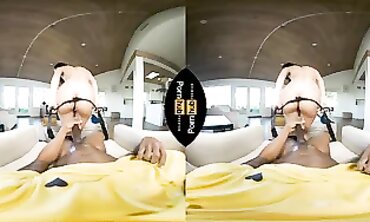 VR180: Delivery Driver Alexis Tae Rides Customer Chris Blaccwood