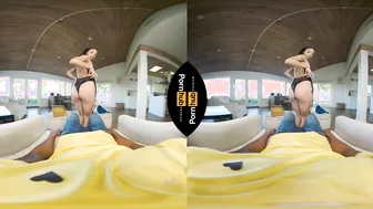 VR180: Delivery Driver Alexis Tae Rides Customer Chris Blaccwood