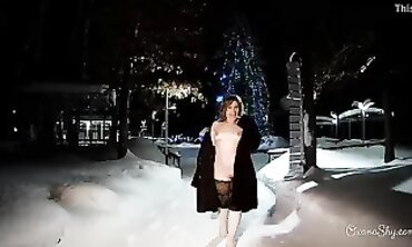 Winter MishMash - Funny Pranks & Surprises Compilation