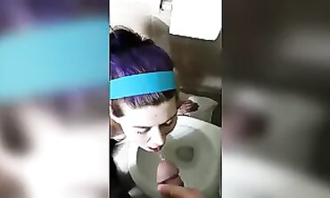 Top10Compilations - Best of Petite Blonde Babe Using Her Boyfriend as an Urban Pissing Post