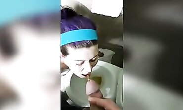 Top10Compilations - Best of Petite Blonde Babe Using Her Boyfriend as an Urban Pissing Post