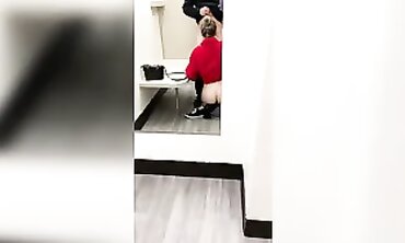 Sam Summer & Belle Delphine: Mall Dressing Room Rendezvous