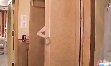 Hot Milf Facesitting Blowjob & Riding - Sexy JAV Star Maki Horigucchi