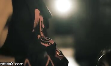 Asian Hottie Dressed As A Vampire Gives An Erotic Blowjob And Rides Her Partner's Hard Dick To Orgasm During The Full Moon