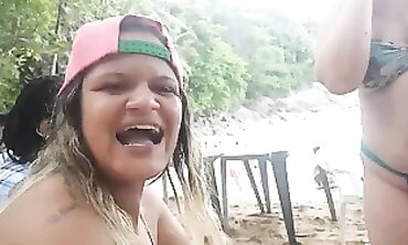 Hot Brazilian Milf Exposes Herself in Public Bathroom at Beach - Brazzil Porn